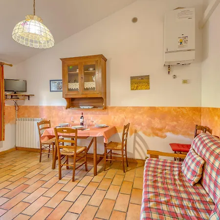 公寓 Mustard Apt. With Shared Pool Sanfatucchio